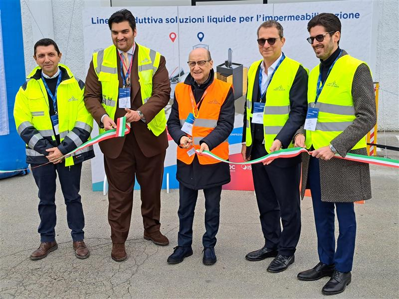 Nuova scuola di posa saint gobain a chieti Scuola di Posa realizzata con la tecnologia InnovaLight X®
