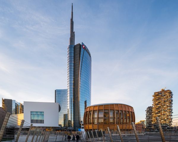 Milano e i grattacieli: la città cresce in altezza