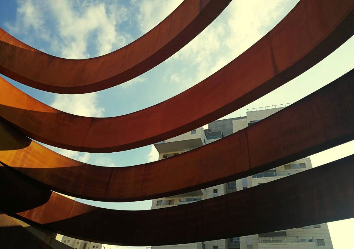 L’acciaio corten in architettura: estetica, resistenza e applicazioni pratiche
