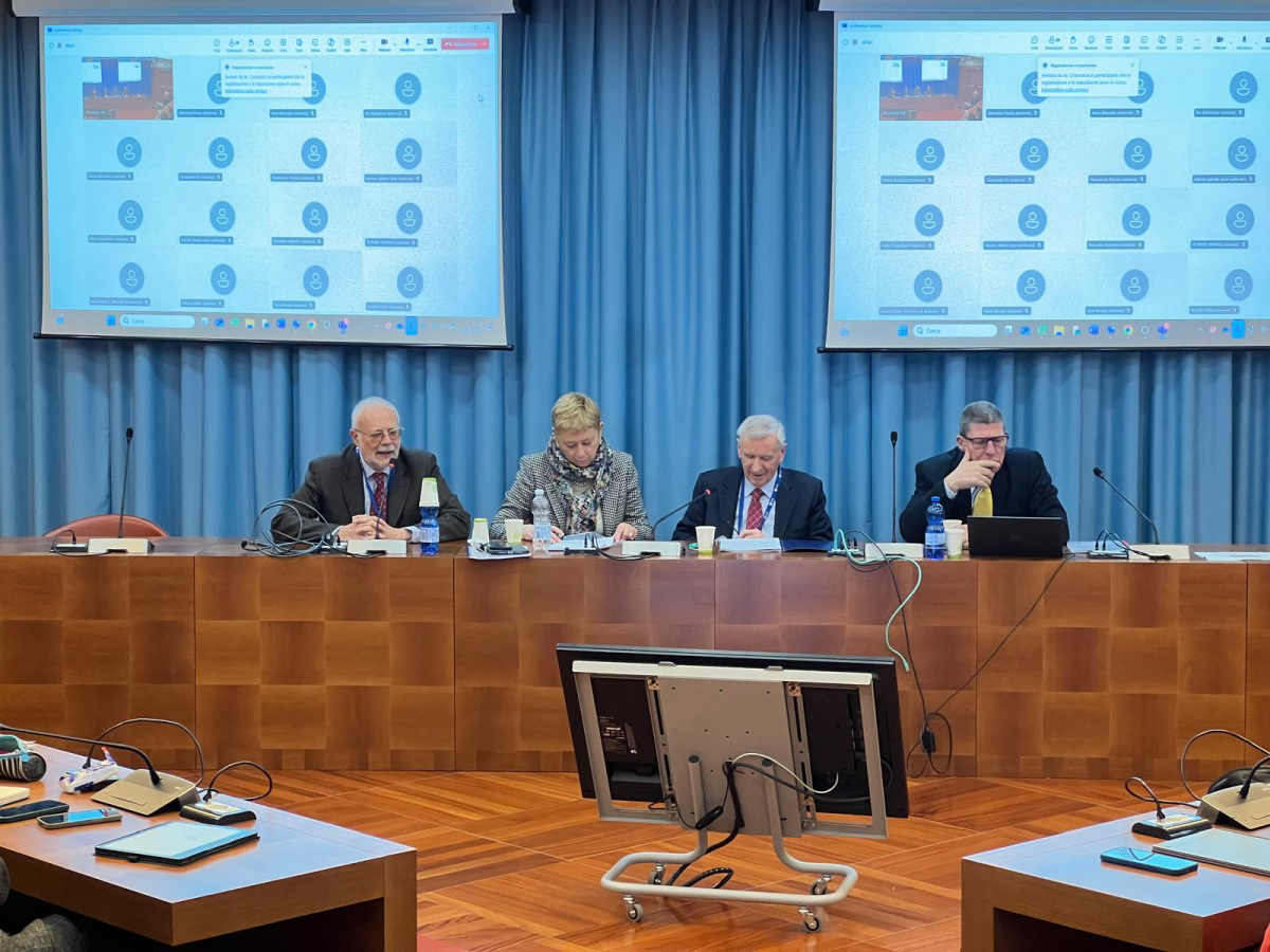 Un momento della conferenza stampa di presentazione della UNI/PdR 172 Cantiere sostenibile.