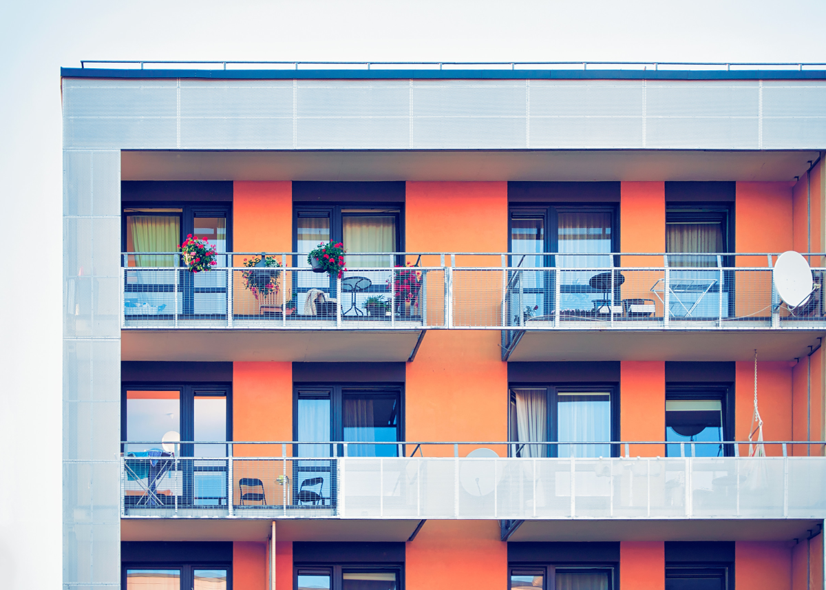 Chi è il proprietario dei balconi in un condominio?